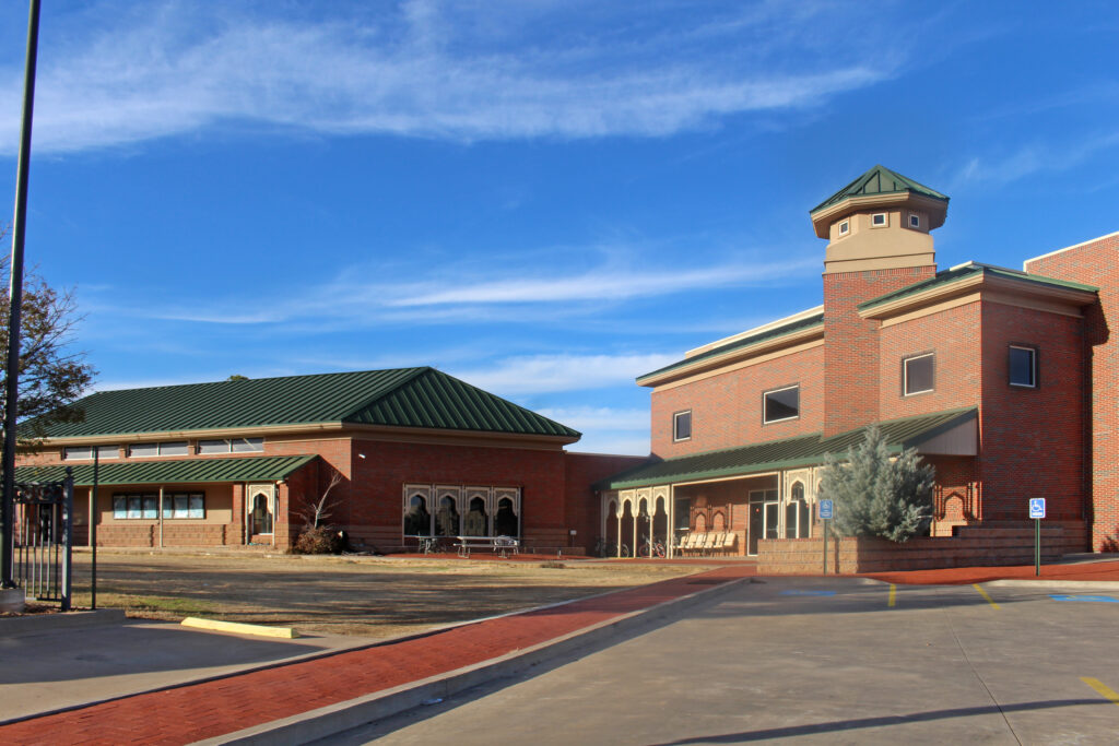 parking-multipurpose-wing-prayer-area-entrance-1024x683 (1)