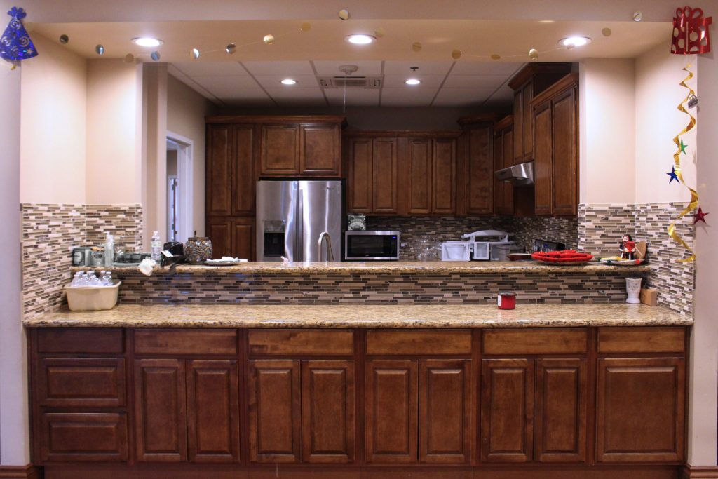 wommens-common-room-kitchen-scaled